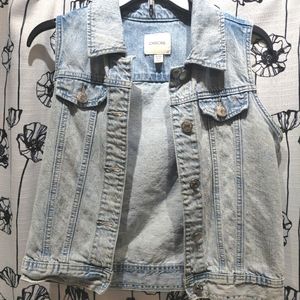 Cropped Denim Cherokee Vest